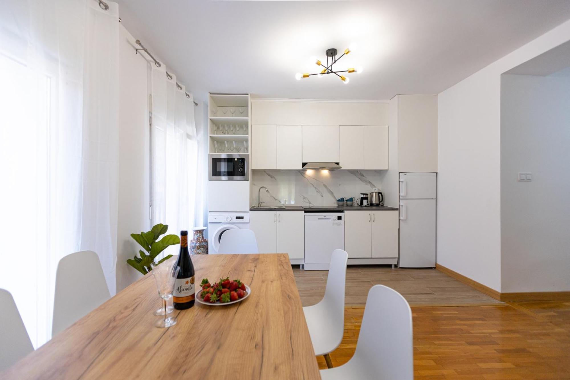 Blu Sky Apartment อาลิกันเต ภายนอก รูปภาพ